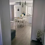 Nono Jere Apartman