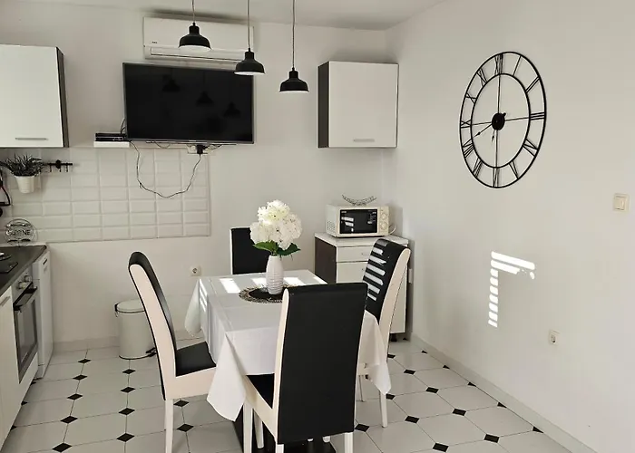 Nono Jere Appartement *